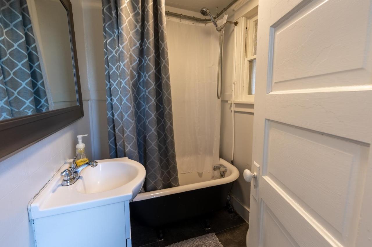 Downtown 1 Bedroom Charmer - Walk, Bike, Enjoy!! Rapid City Zewnętrze zdjęcie